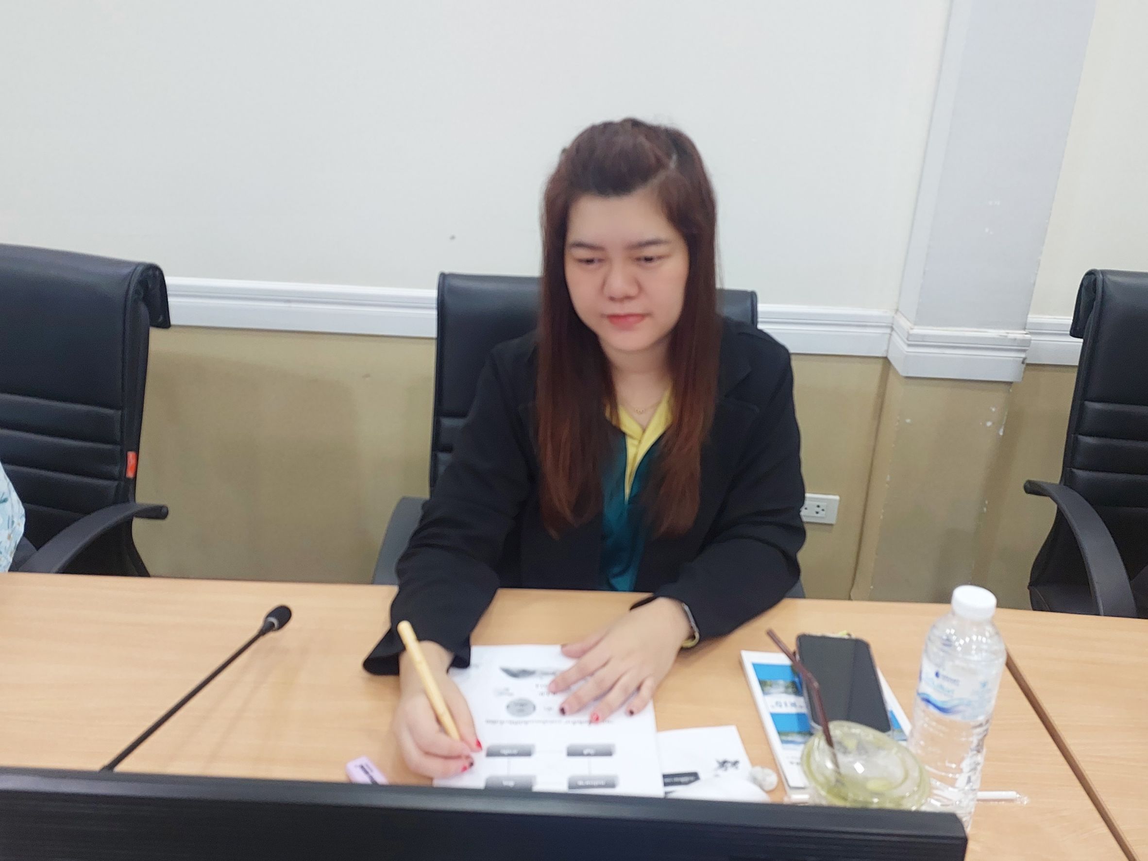 กองคลัง เข้าร่วมการอบรม หลักสูตร "จัดซื้อจัดจ้างอย่างไรให้ปลอดภัยและได้ผล"  ผ่านระบบ zoom meeting ออนไลน์ 
วันพุธที่ 14 พฤษภาคม 2568 