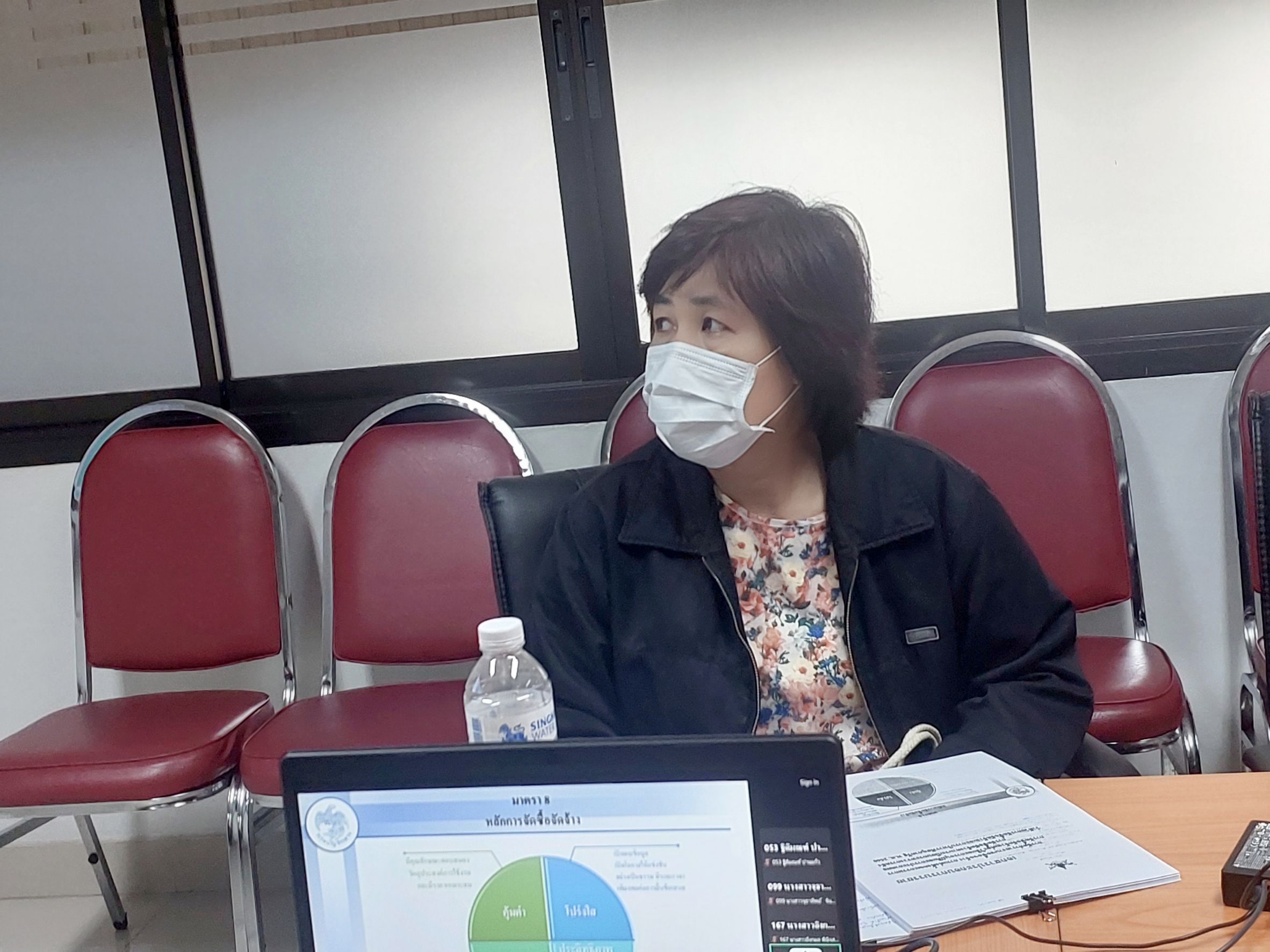 กองคลัง เข้าร่วมการอบรม หลักสูตร "จัดซื้อจัดจ้างอย่างไรให้ปลอดภัยและได้ผล"  ผ่านระบบ zoom meeting ออนไลน์ 
วันพุธที่ 14 พฤษภาคม 2568 