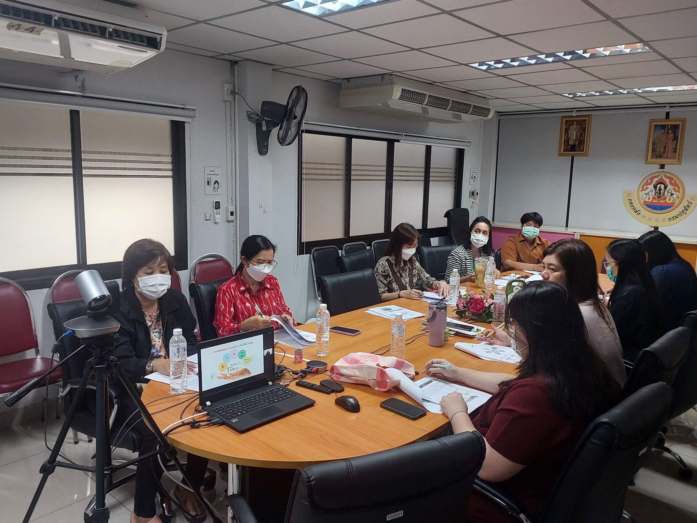 กองคลัง เข้าร่วมการอบรม หลักสูตร "จัดซื้อจัดจ้างอย่างไรให้ปลอดภัยและได้ผล"  ผ่านระบบ zoom meeting ออนไลน์ 
วันพุธที่ 14 พฤษภาคม 2568 