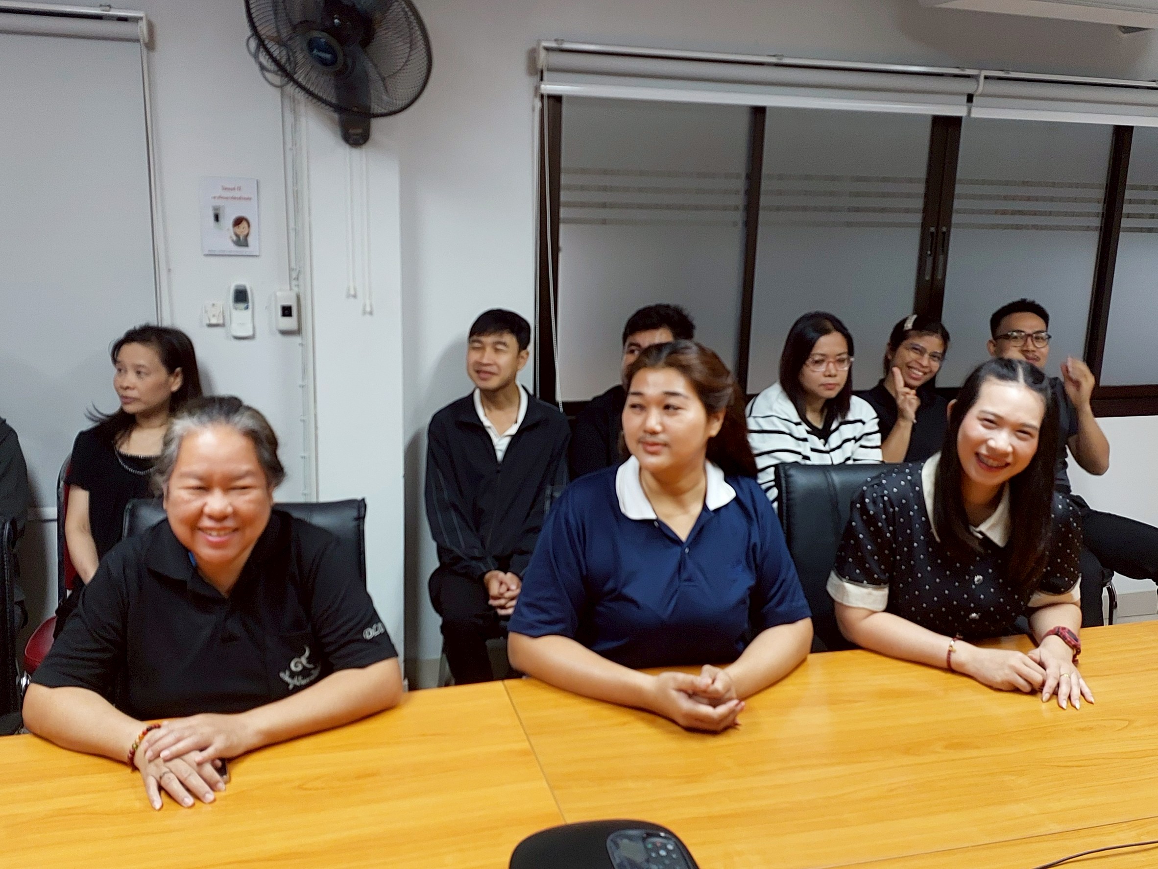 กองคลังเข้าร่วมชมงานวันต่อต้านคอร์รัปชันสากล (ประเทศไทย) ภายใต้แนวคิด
“Hero OF THE TRUTH ร่วมหยุดคอร์รับชัน” ผ่าน facebook สํานักงาน ป.ป.ช
วันที่ 9 ธันวาคม 2568